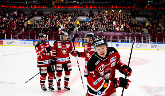 Malmö Redhawks Daniel Viksten gör sitt andra mål i