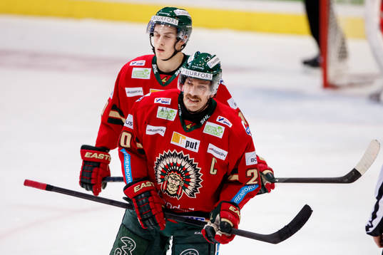 Frölundas Alexander Wennerberg och Joel Lundqvist