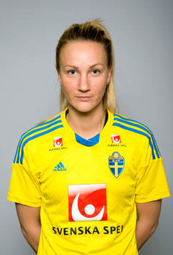 Emma Lund, Sverige