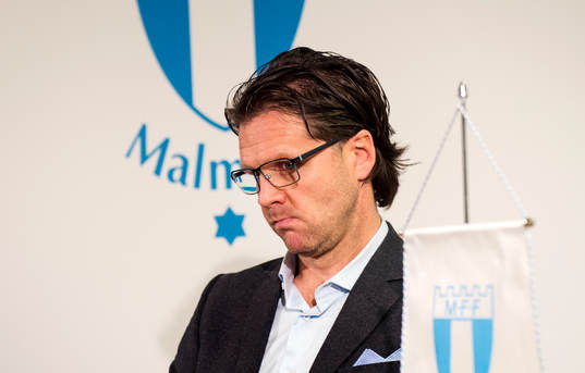 Malmö FF håller presskonferens och presenterar att