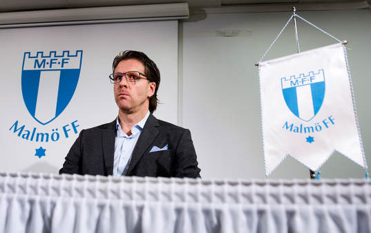 Malmö FF håller presskonferens och presenterar att
