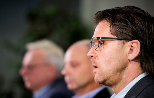 Malmö FF håller presskonferens och presenterar att