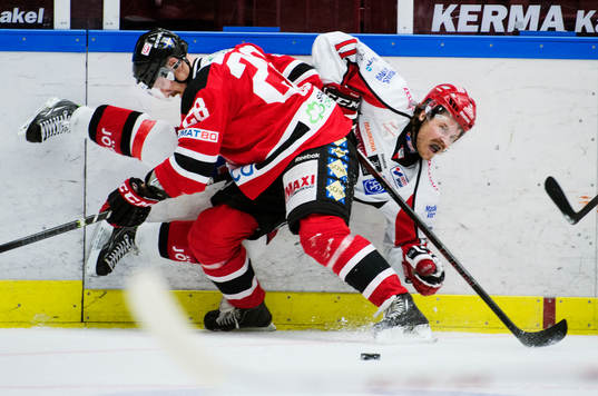 under matchen i hockeyallsvenskan mellan Malmö Redhawks