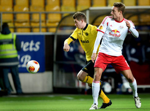 Salzburgs Stefan Ilsanker och Elfsborgs Marcus Rohdén