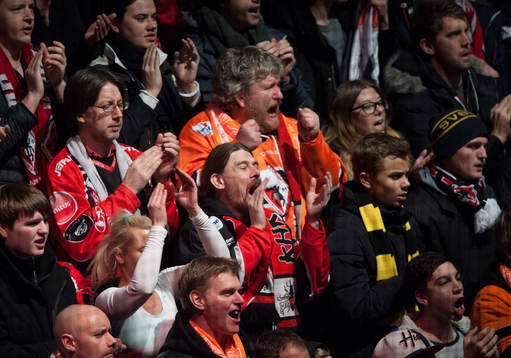 Karlskrona-supporters i ishockeymatchen i allsvenskan