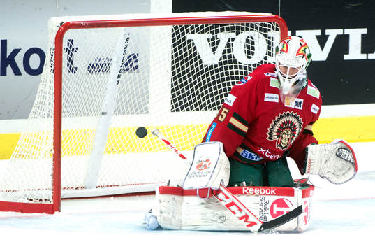 Frölundas målvakt Linus Fernström