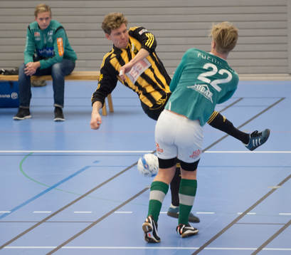 IFK Hässleholms Jonathan Nilsson i matchen i  innefotboll
