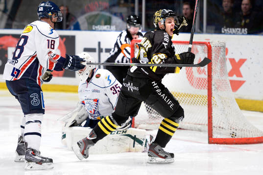 s Mattias Janmark jublar