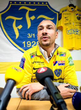 Falkenberg presenterar Henrik Larsson som ny tränare
