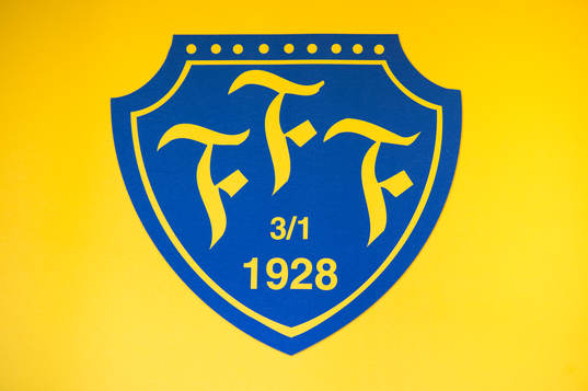 Falkenberg klubbenblem
