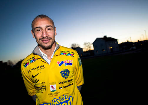 Falkenberg presenterar Henrik Larsson som ny tränare