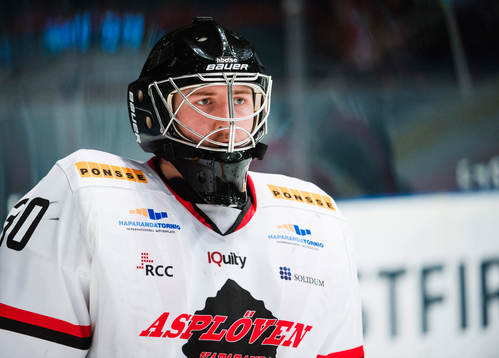 Asplövens målvakt Joel Lassinantti deppar