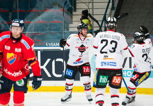 Asplövenspelare jublar