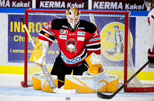 Malmö Redhawks målvakt Robin Rahm innan matchen i