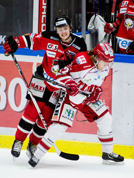 Malmö Redhawks Nicklas Jadeland och Timrås Emil Berglund