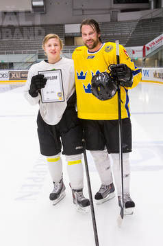 Svenska Spel och Peter Forsberg överraskar IF Björklöven