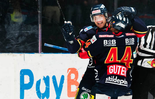 Timmy Pettersson  jublar