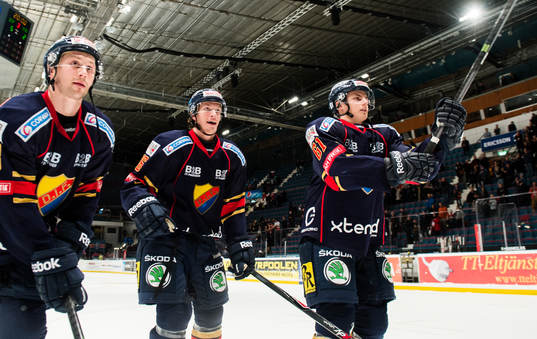 Dustin Johner, Henrik Nyberg och Markus Ljungh jublar