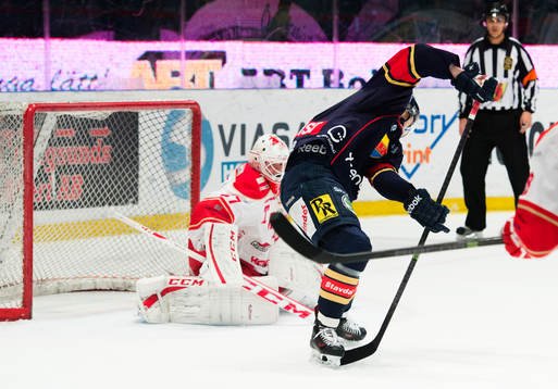 Michael Holmqvist  petar in pucken