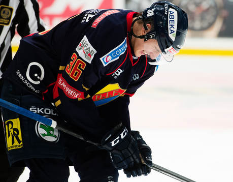 Philip Holm har ont