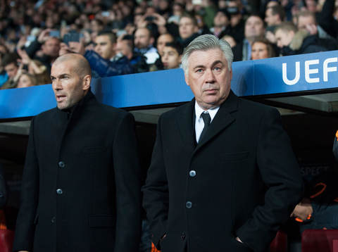 Real Madrids coach Carlo Ancelotti och sportchef Zinedine