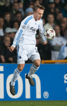 Real Madrids Pierre Bengtsson  i matchen i Champions League