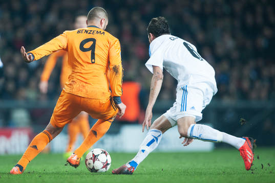 Real Madrids Karim Benzema mot Köpenhamns Claudemir i