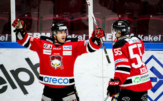 Malmö Redhawks Joey Tentute och Teemu Kesä jublar