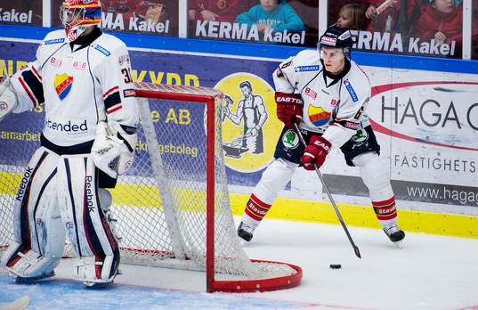 Djurgårdens Bobo Petersson tar burskydd