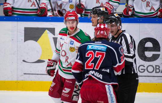 Moras Jonathan Harty och Södertäljes Jacob Dahlström