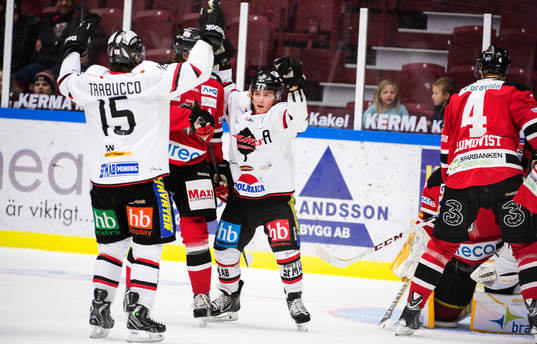 Asplövens Lars Bryggman och Simon Olsson jublar