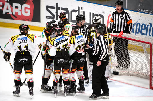Brynäs Bill Sweatt firas