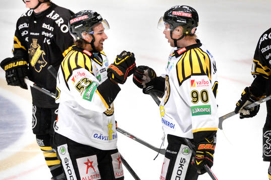 Brynäs Johan Harju jublar