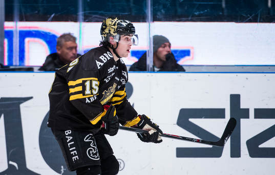 s Jonathan Andersson