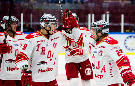 Troja Ljungbys Henrik Eriksson jublar