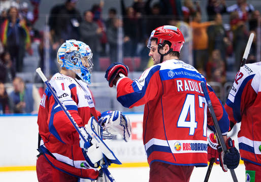 Rysslands målvakt Alexander Yeryomenko och Alexander