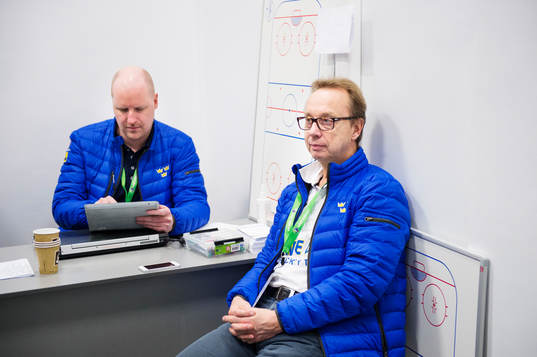 Ulf Engman och Pär Mårts i Sveriges omklädningsrum