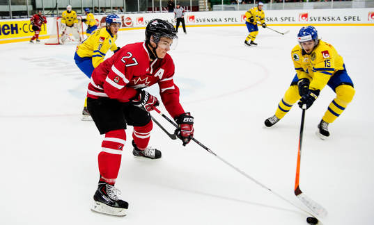 Kanadas Jonathan Drouin och Sveriges Sebastian Collberg