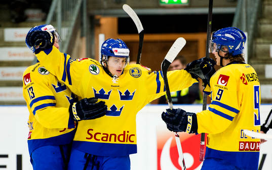 Sveriges Lukas Bengtsson jublar