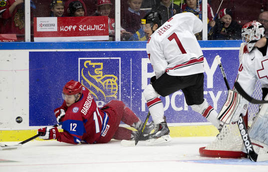 Schweiz Benoit JEcker och Rysslands Ivan Barbashyov