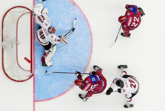 Rysslands Mikahil Grigorenko gör 7-1 bakom Schweiz