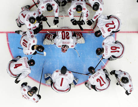 Schweiz lag före ishockeymatchen i JVM mellan Ryssland och