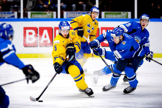 Sebastian Collberg i Sverige utmanar Esa Lindell i Finland