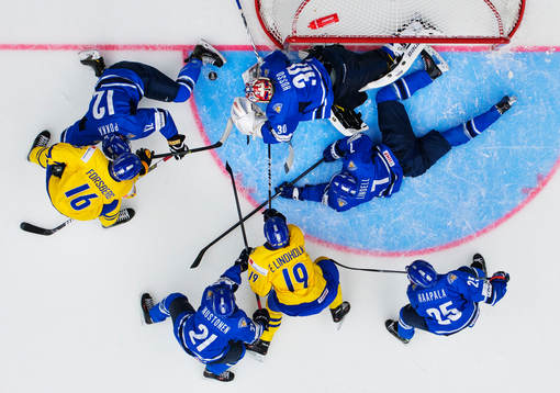 Sveriges Filip Forsberg och Elias Lindholm oroar framför