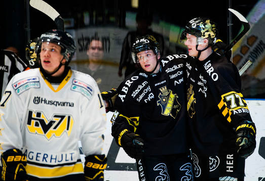 s Marcus Nilsson  jublar med Jacob Spångberg