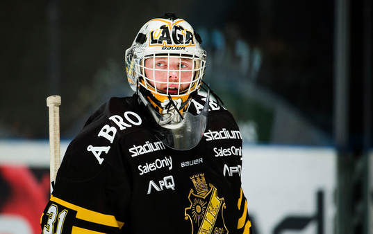 s målvakt Daniel Larsson