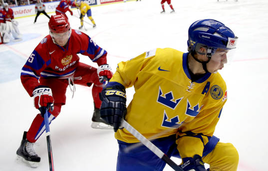 Sveriges Alexander Wennberg och Rysslands Mikhail Grigorenko