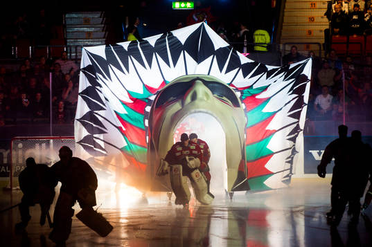 Frölunda gör entre innan ishockeymatchen i SHL mellan