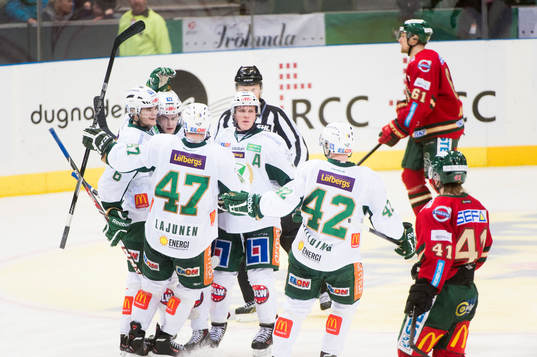 Färjestads Pontus Åberg jublar