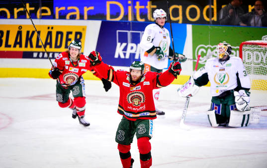 Robin Figren jublar